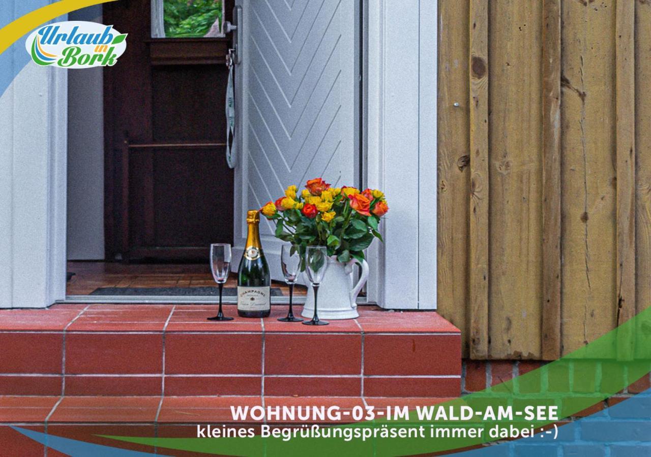 Jagd-Angler-Suite-03-Im-Wald-Am-See Kyritz Extérieur photo